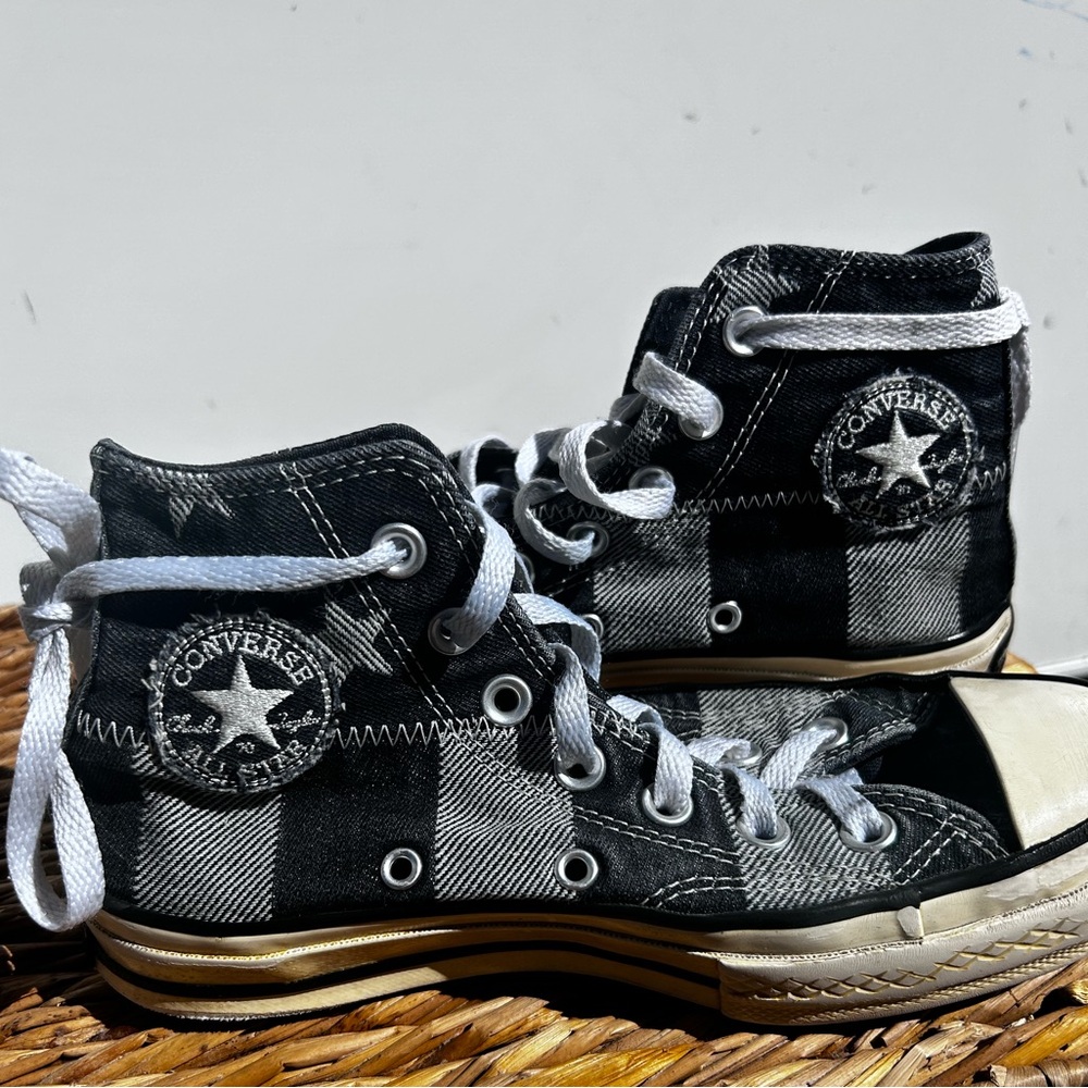 Vintage chuck Taylor Converse Plaid Black and White High-Tops